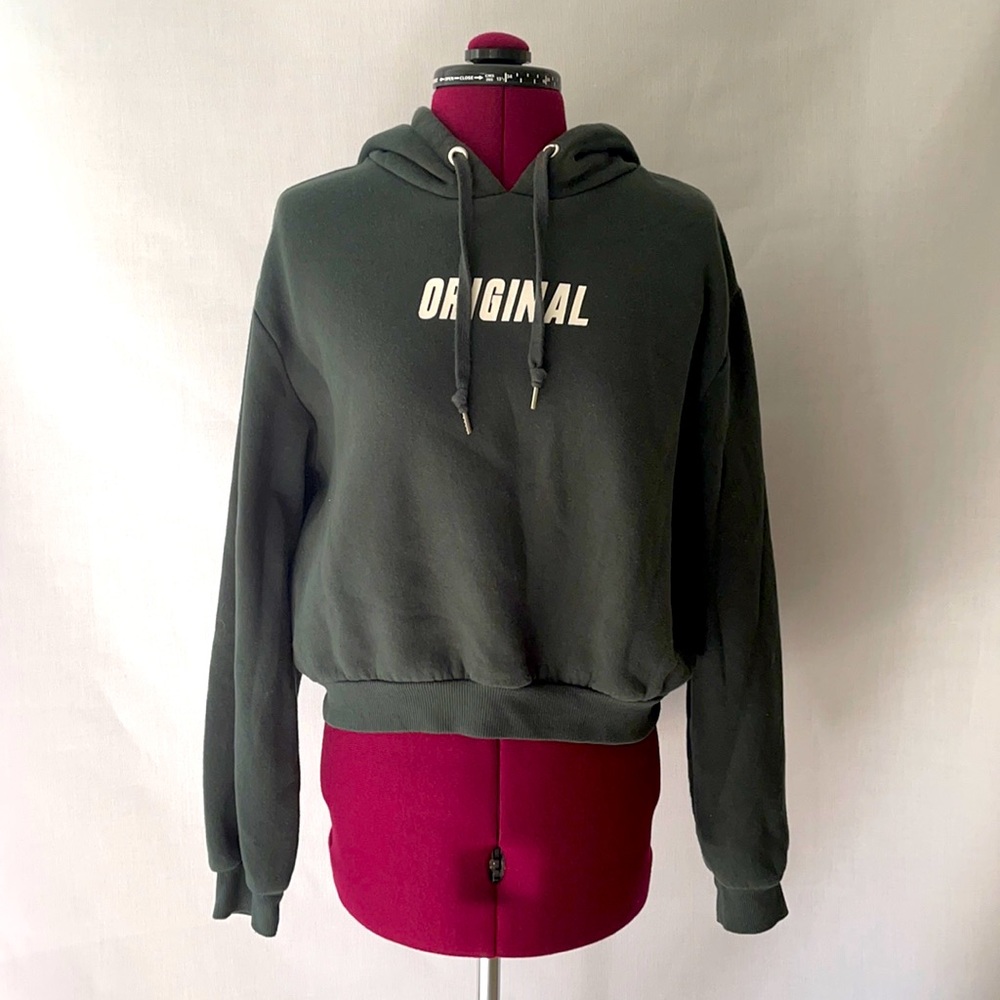 H&M BRAND “ORIGINAL” HOODIE *~* EUC